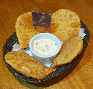 Pastel de carne moida com azeitona (4 Unidades)